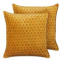 Conjunto de 2 cojines de terciopelo amarillo mostaza 45 x 45 cm BELIANI Rapis