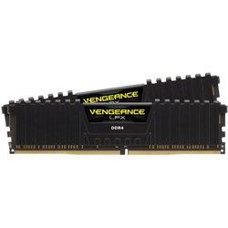 Memoria RAM DDR4 CORSAIR (2 x 16 GB - 3600 MHz - Negro)