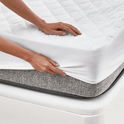 Protector de colchón antiácaros acolchado e impermeable blanco para cama de 120 cm