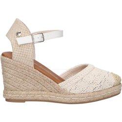 ZAPATO DE MUJER XTI 142335 HIELO HEBILLA