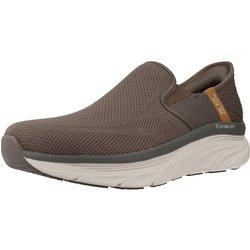 Skechers D Lux Walker 232455 BRN